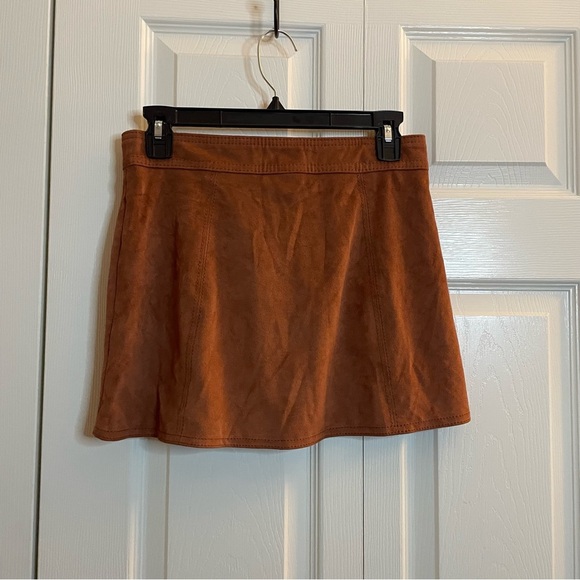 American Eagle Skirt size 0 - Picture 2 of 4
